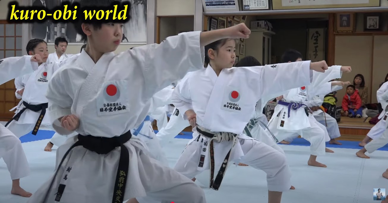 kids practicing karate