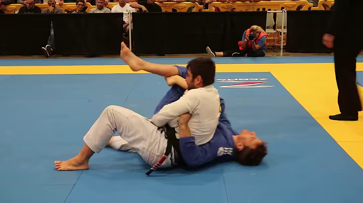 BJJ Omoplata