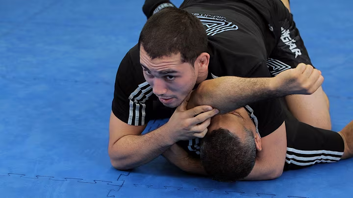 arnm triangle choke BJJ